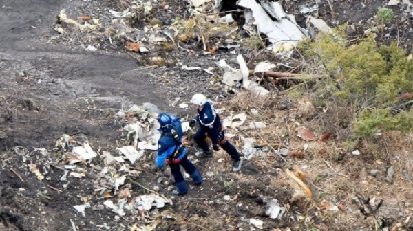 Откриха тяло в разбилия се самолет, с който е пътувал Емилиано Сала