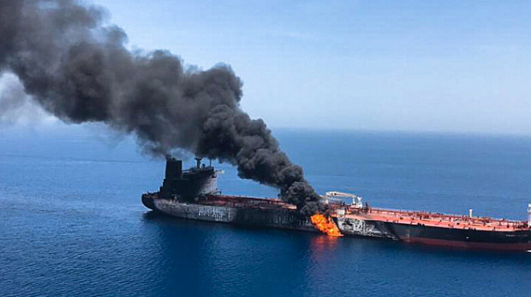 Спасиха моряците от атакуваните тази сутрин петролни танкери в Оманския залив