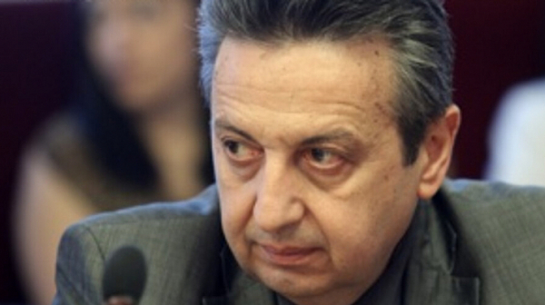 Подуправителят на БНБ Димитър Костов подаде оставка