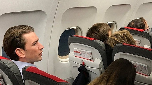 Бъдещият канцлер на Австрия лети в икономична класа до Брюксел, отказа да се целува с Юнкер (Видео)