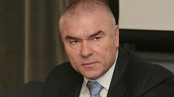 Марешки поиска оставката на Цачева