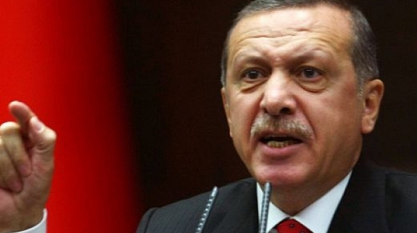 Анкара не приема наложените ѝ санкции от САЩ, готви ответен удар