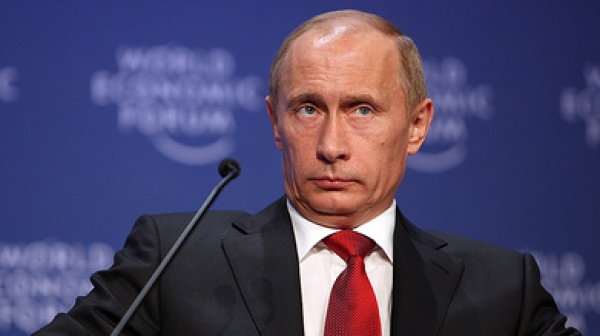 Путин си счупи пръста при схватка на джудо в Сочи
