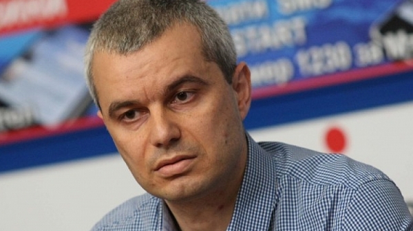 Възраждане: Кога ще бъде арестуван Каракачанов?