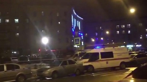 Взрив в Санкт Петербург, 10 души са ранени