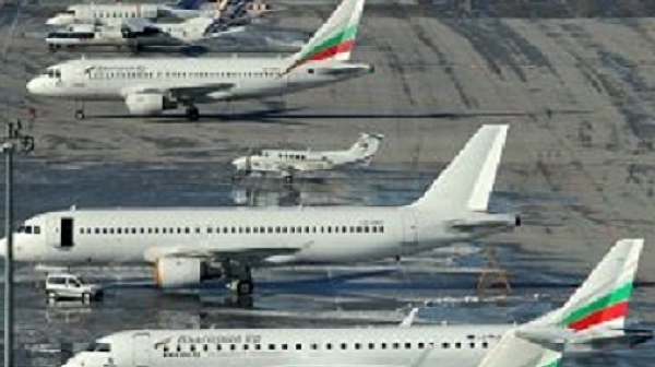 България е сред страните в ЕС с най-много стари самолети