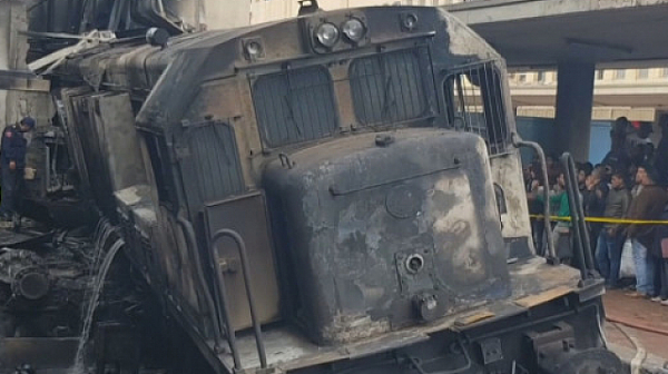 Бой между машинисти е причина за влаковия инцидент в Кайро с 25 жертви