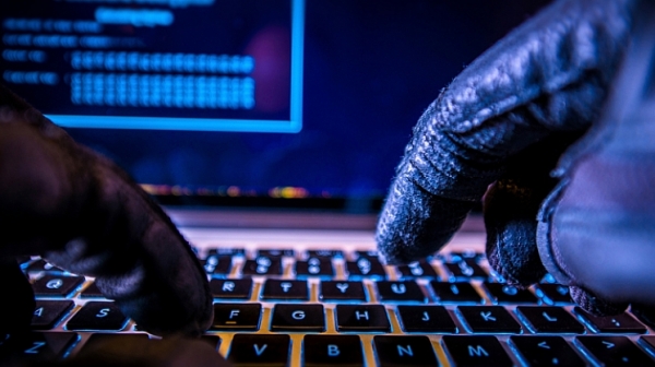 Хакери са откраднали данните на 380 000 клиенти на ”Бритиш еъруейз”