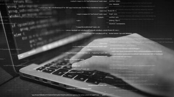 Компютърен вирус „Петя.А”  атакува сайтове и компютърни