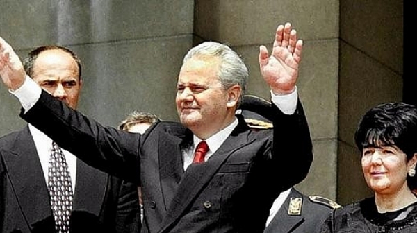 Убиха адвокат на Милошевич
