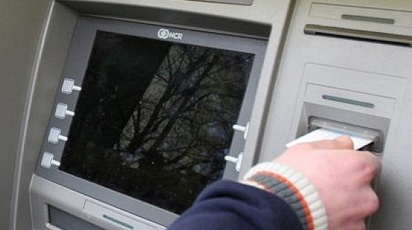 Задигнаха 100 хиляди лева от банкомат в Плевен