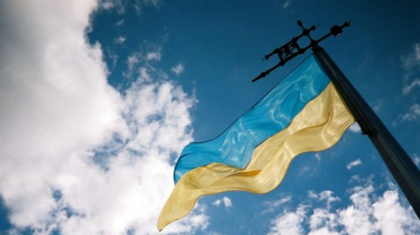 Украйна въвежда визов режим с Русия