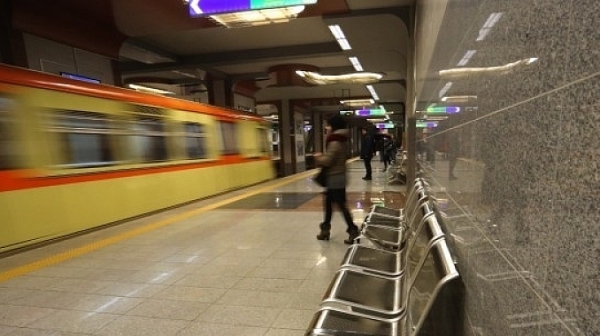 Лаптоп гръмна в мадридското метро, има пострадали