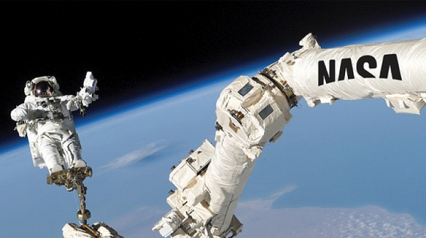 НАСА организира космически полет само за жени