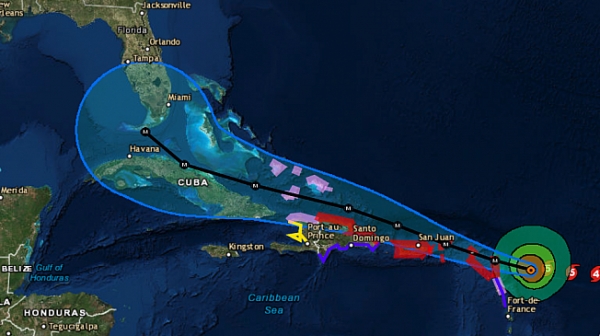 Паника на Бахамите заради урагана Ирма
