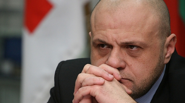 В България има евроскептицизъм и симпатии към Русия, призна Дончев