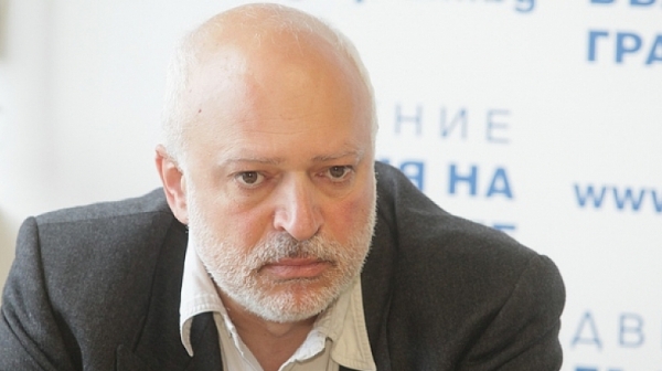 Велислав Минеков: Плячкосването на ЧЕЗ - доказателство за бясна корупция