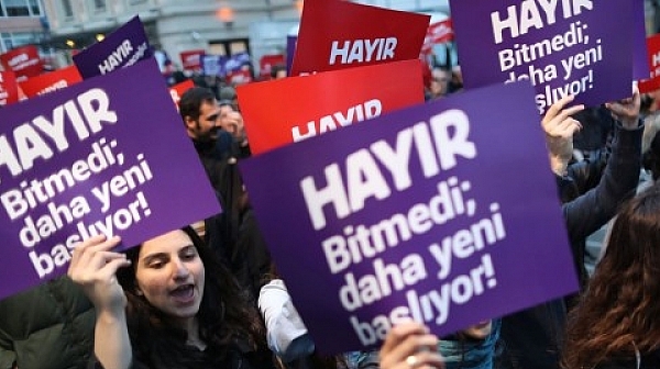 Протестът на опозицията в Турция се разраства