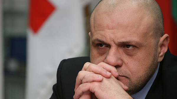 Томислав Дончев призна за съкращенията на 1600 чиновника от различни министерства