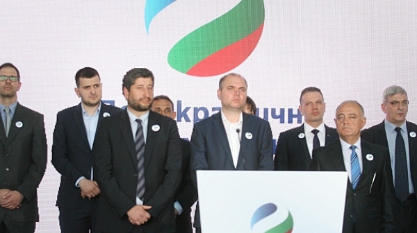 ”Демократична България” пише на ЕК за подаръка от 58 млн. на Домусчиев