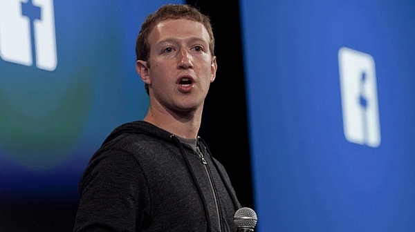 Фейсбук информира потребителите си за злоупотреби с данните им
