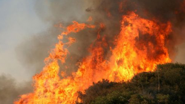 Опасност от пожари в 21 области на страната