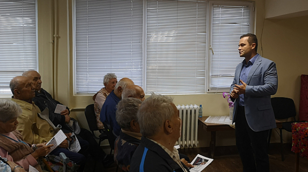 Пенчо Милков: Общината трябва да създаде удобна среда за живот в домовете за възрастни хора