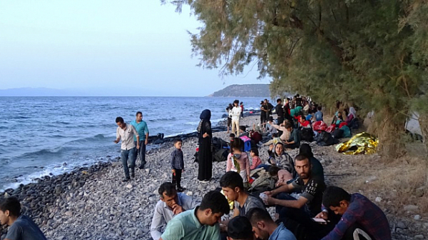 Кабинетът на Гърция заседава извънредно заради нова бежанска вълна
