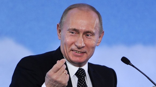 Путин предлага да се изнасили доячка, а не ковача в стар виц
