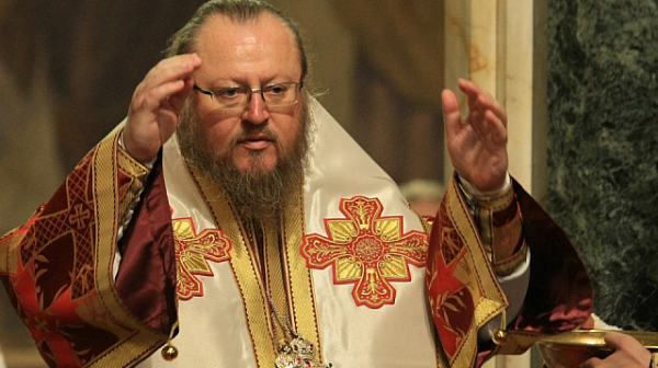 Църкви в Русенско остават затворени на Възкресение, няма свещеници