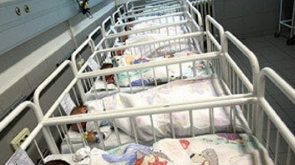 25-годишна роди седем близначета в Ирак