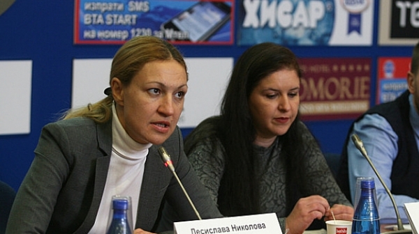 Зорница Славова, ИПИ: Властта  няма воля за съкращаване на чиновници