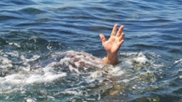 Спасител: Не плувайте срещу мъртвото вълнение, а се отпуснете по течението