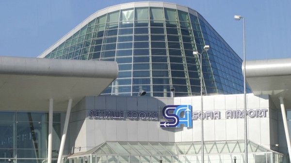 Властта отхвърли искането на БСП за спиране на концесията за ”Летище София”