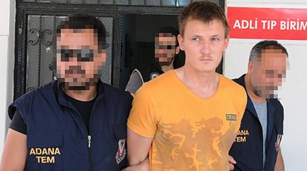 Турция арестува руснак, планирал да взриви самолет