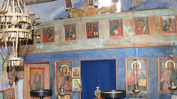 Гръцката църква предпочита сръбската да бъде майка на македонската