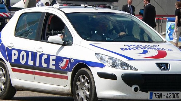 Обирджия избяга от затвор с хеликоптер във Франция