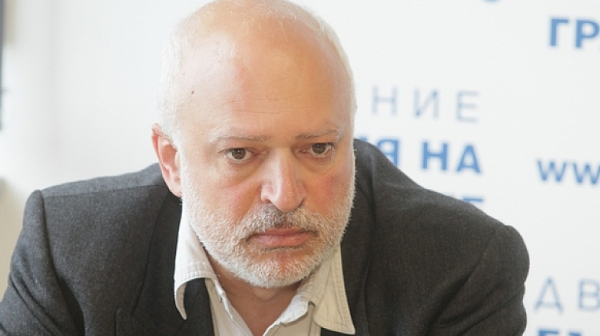 Велислав Минеков: Резултатът от изборите е ужасяващ - победа на неграмотния, на робите