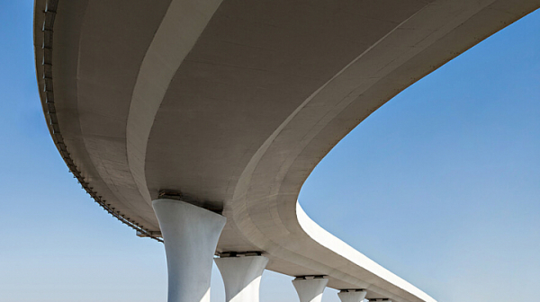 В Кувейт откриха 36-километров мост -  най-дългия в света