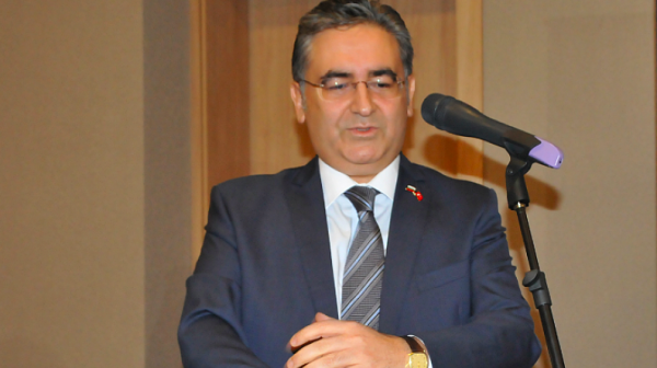 Посланикът на Анкара поиска по-широко изучаване на турски език у нас