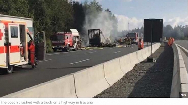 Над 30 ранени и 17 изчезнали при автобусна катастрофа в Германия