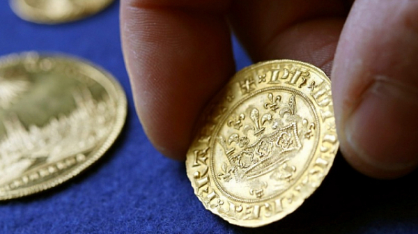 Във Франция откриха уникално съкровище от монети