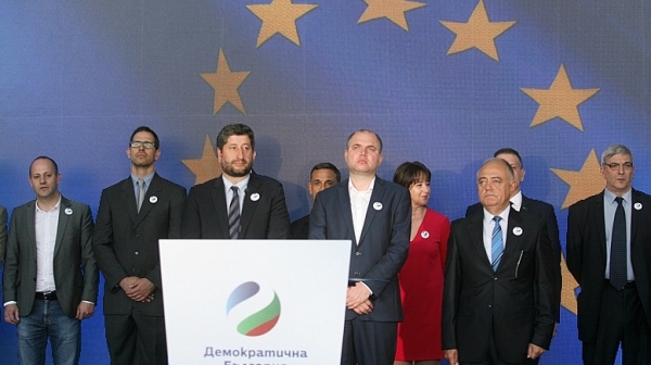 ”Демократична България” ще сезира ЕК и Съвета на Европа за промените в Антикорупционния закон