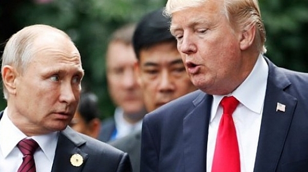 Путин и Тръмп се уговарят за среща през юли