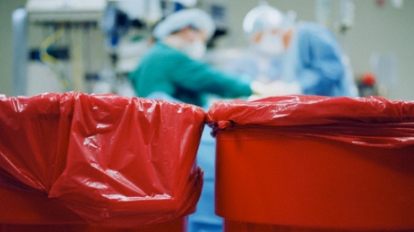Скандално! Таен доклад разкрива далавери в Кюстендилската болница, десетки хора са „ужилени”