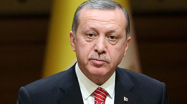 Ердоган диктува на САЩ: Трябва незабавно да се изтеглите от сирийски Манбидж