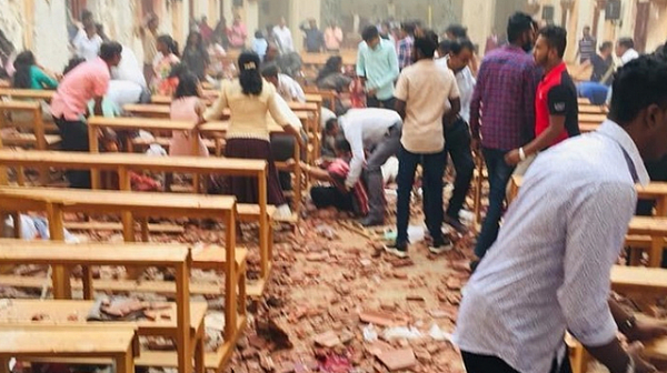 Взривове в Шри Ланка по време на Великденската служба