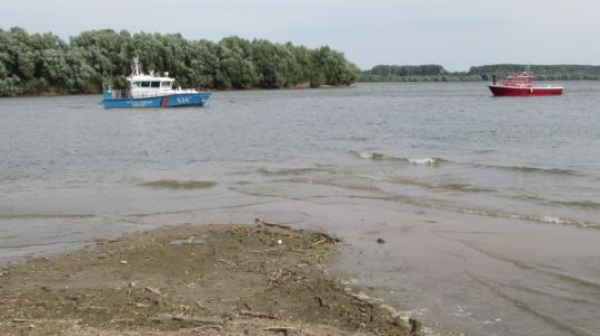 Прокуратурата: Майката от Силистра скочила с двете си деца в Дунав