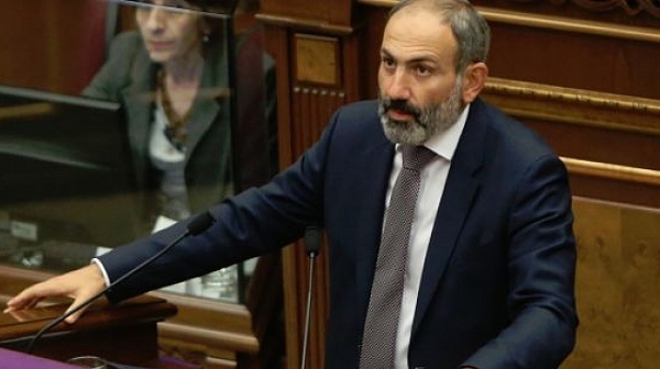Армения отива на предсрочни избори