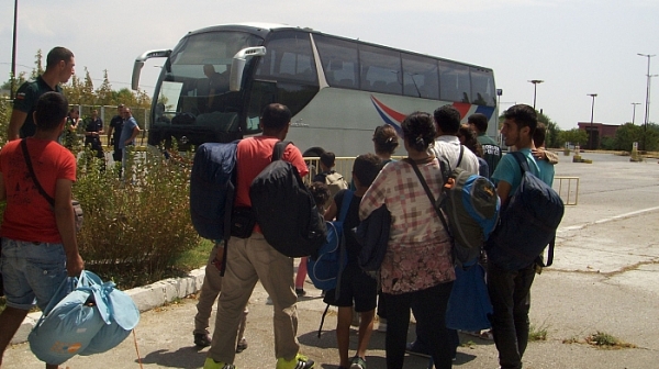 България е приела 60 мигранти